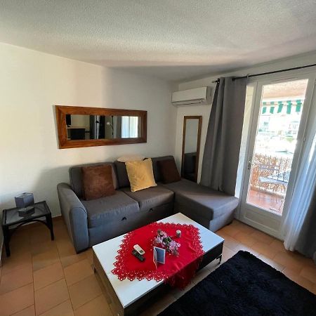 Port Cogolin Vue Bateau Apartment Екстериор снимка